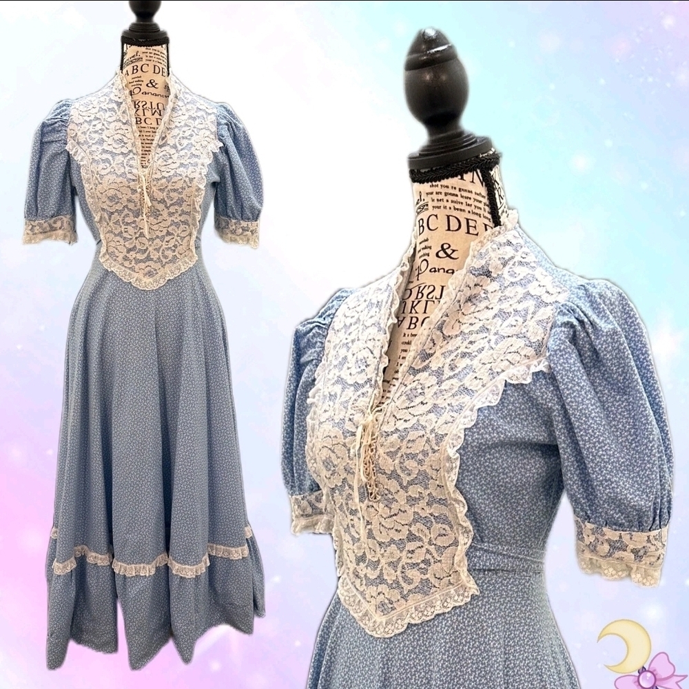 Vintage Elegant Blue Lace Trim Dress